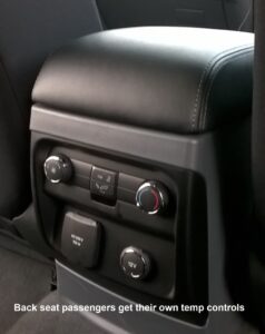 back-seat-temperature-controls-in-ford-everest-trend