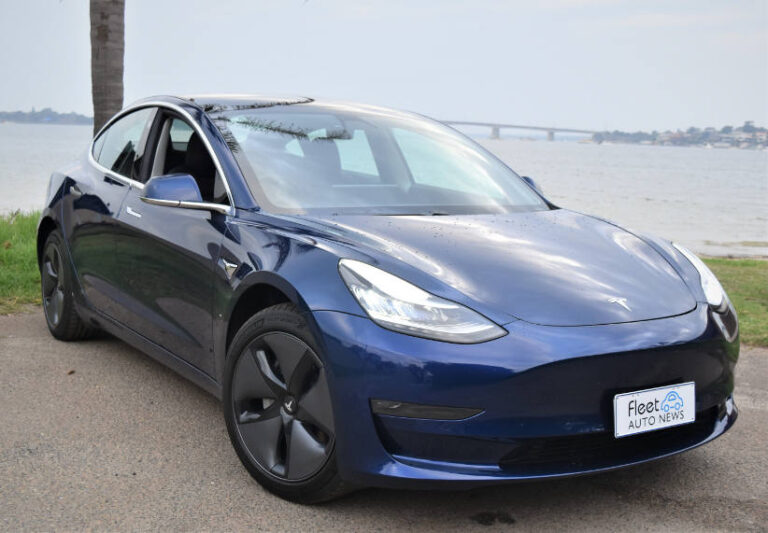 Tesla model 3 in blue