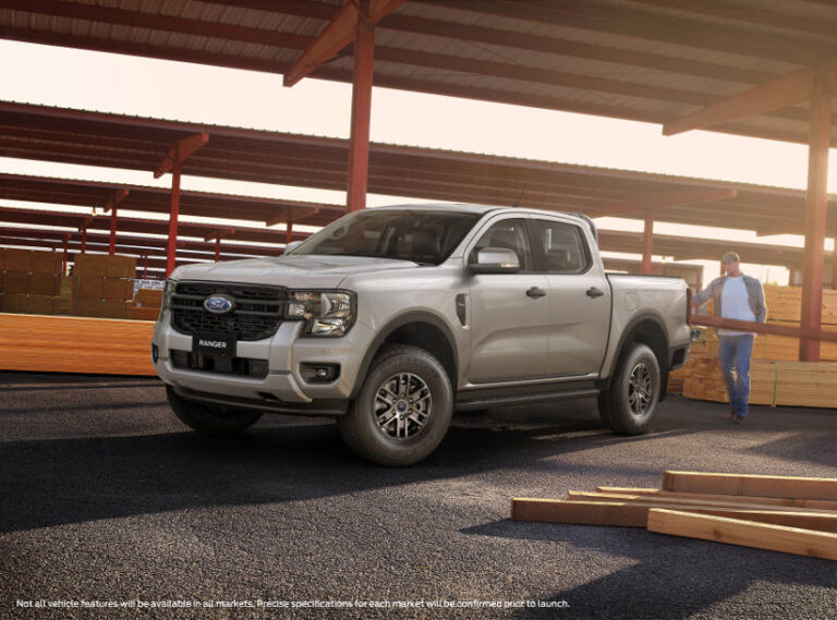 Ford new Ranger XLS Exterior tradie with timber