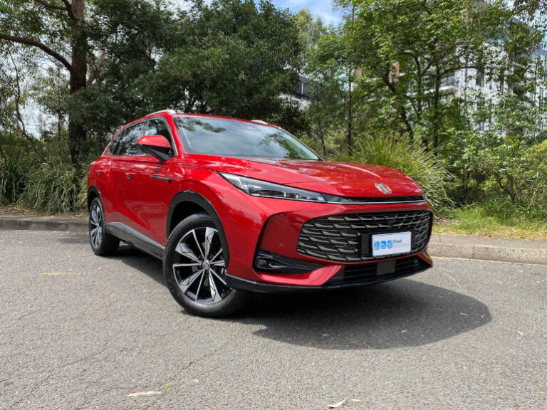 All new MG SUV in red