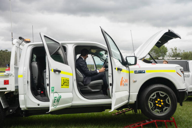 mining fitter for electric Ford f-150 ute