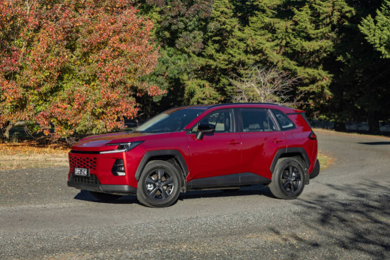 Toyota RAV4 GX Review: The Fleet-Friendly Hybrid That Focuses on the Fundamentals